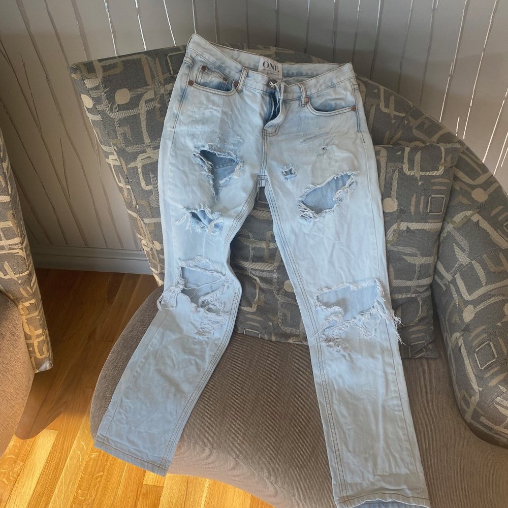One teaspoon- Ripped Jeans